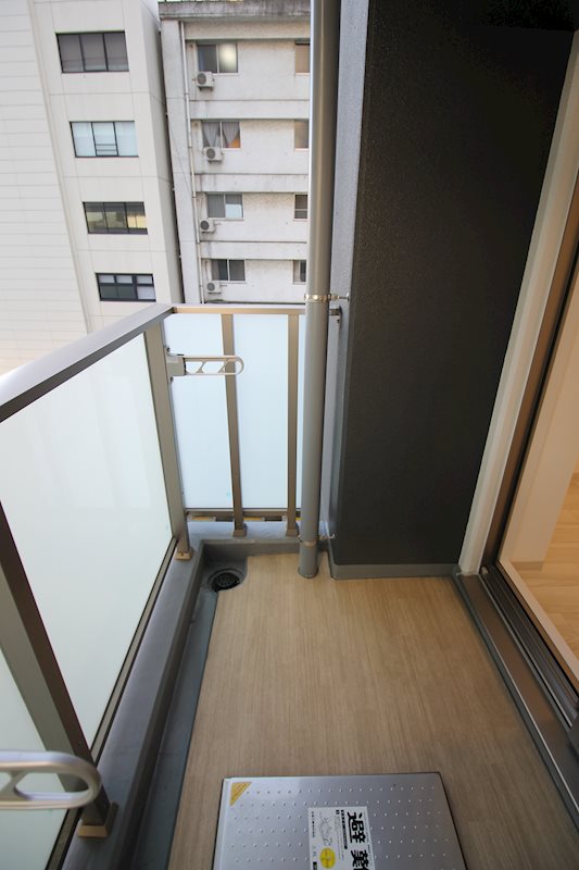 エステムコート名古屋栄プレシャス ベランダ