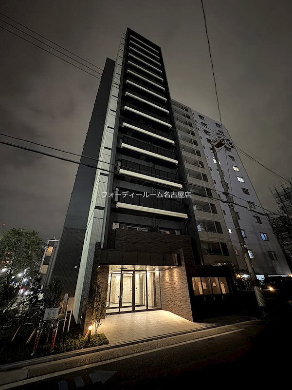 プレサンス レイズ 千種今池 外観