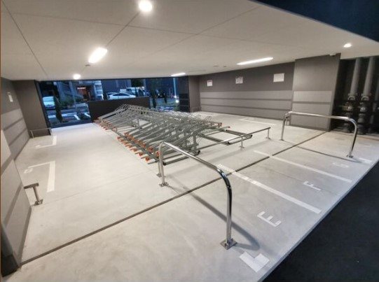 ディアレイシャス矢場町 駐車場
