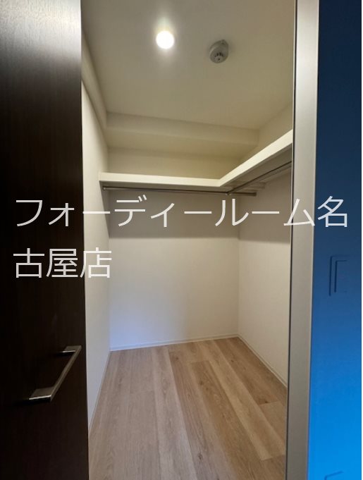 Colline Field 名駅南 収納