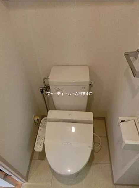 ライジングプレイス南千住 トイレ