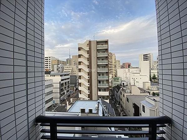 グランドコンシェルジュ蔵前 ベランダ