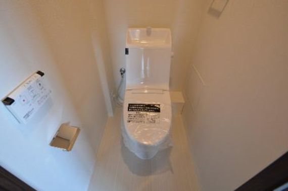 プレサンス ロジェ 葵 トイレ