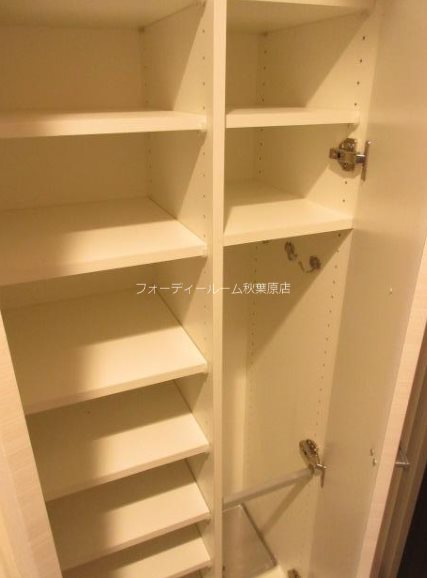 ドゥーエ蔵前 玄関