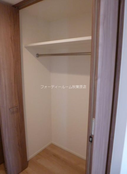 ドゥーエ蔵前 収納