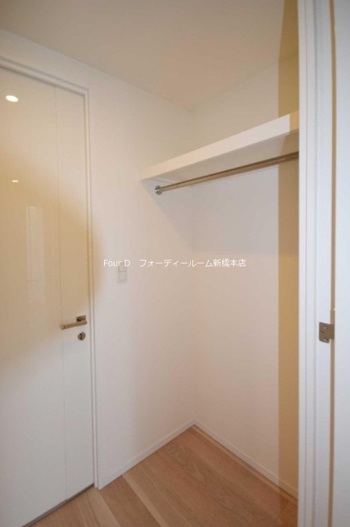 ＴＨＥ　ＲＯＰＰＯＮＧＩ　ＴＯＫＹＯ　ＣＬＵＢ　ＲＥＳＩＤＥＮＣＥ  収納