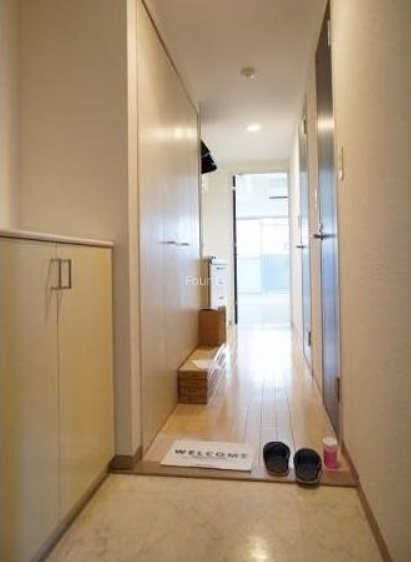アヴィニティー銀座東 玄関