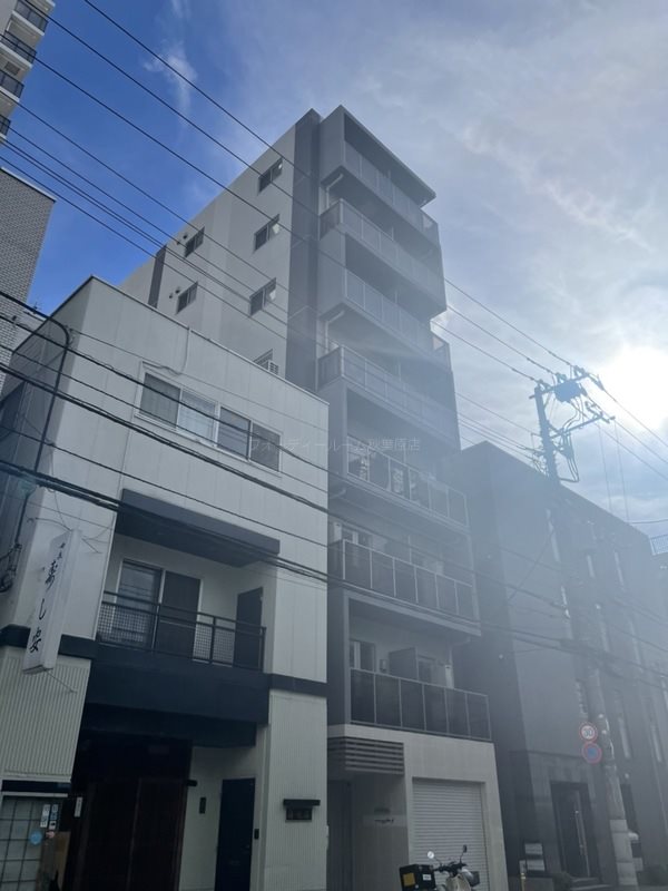 エストゥルースプラス三ノ輪 外観