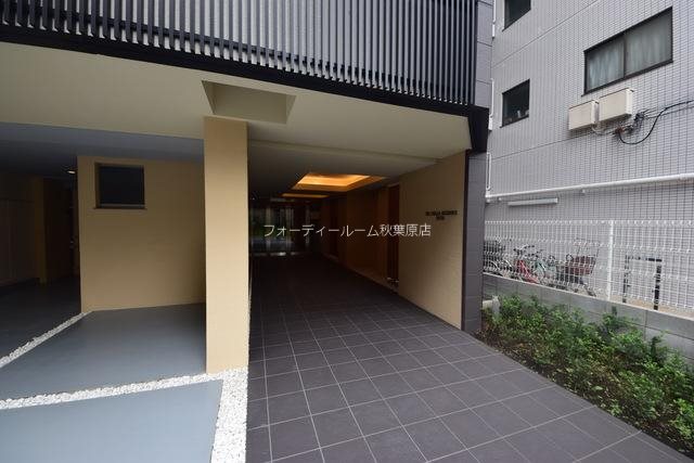 トレステラレジデンス入谷  エントランス