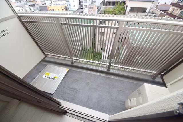トレステラレジデンス入谷  ベランダ