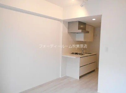 ザ・パークハビオ根岸三丁目 リビング