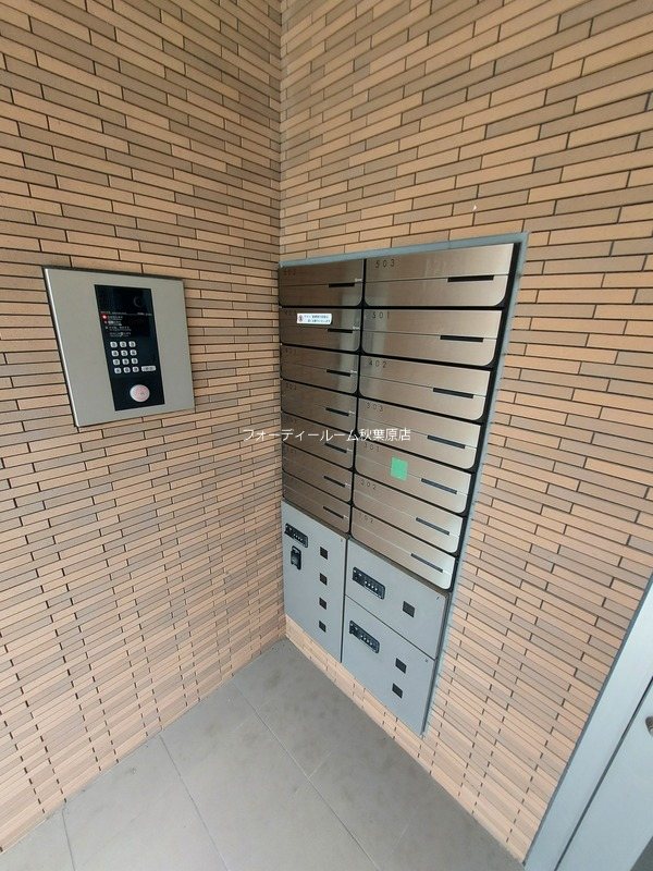 b’CASA浅草イースト エントランス