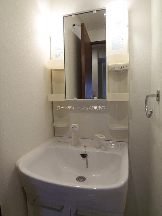 ステージファーストお茶の水女子大前  洗面所