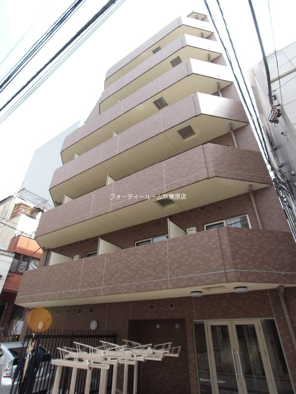 リブリ・Ueno Build 外観