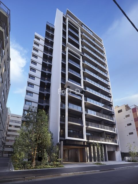 リブクオーレ神保町 外観