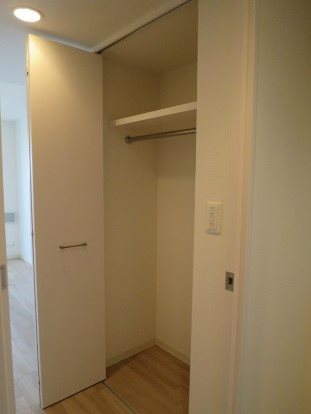 プレサンス池下トレス 収納