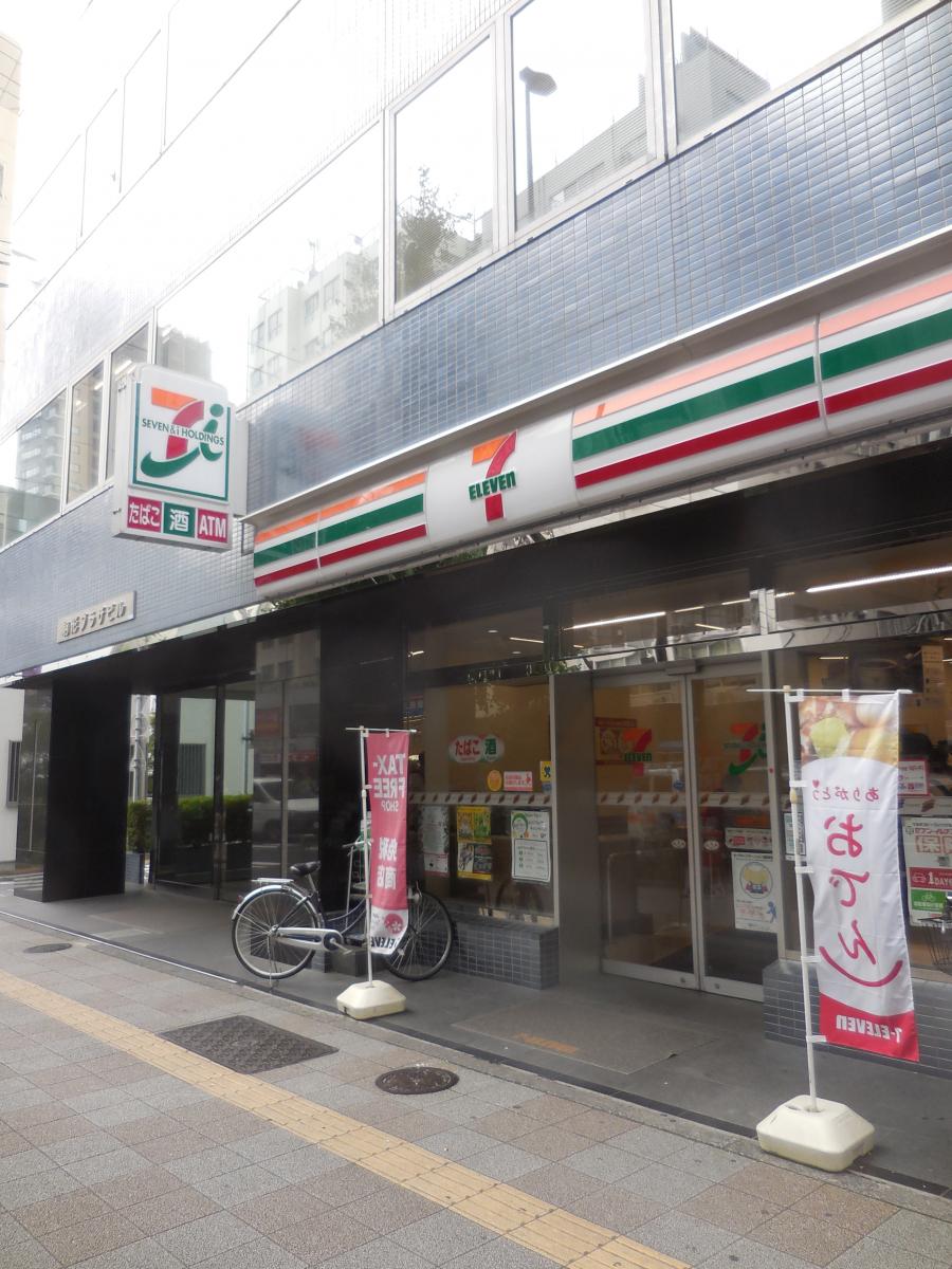 アクロス蔵前 コンビニ