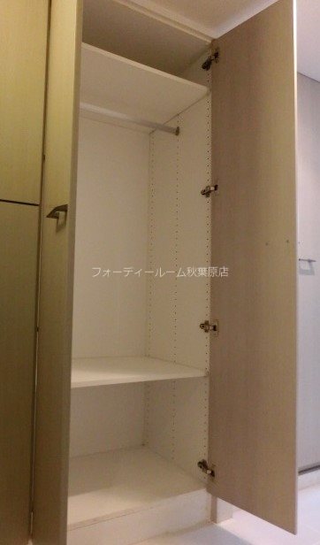 フォレシティ神田多町 収納