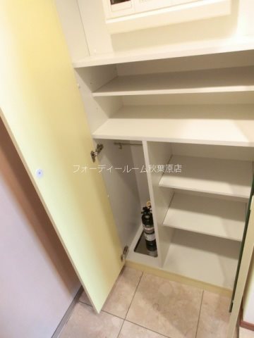 スカイコート神田壱番館  玄関