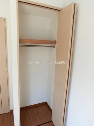 スカイコート神田壱番館  収納