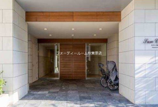 サンクレール荒川ブランガーデン エントランス
