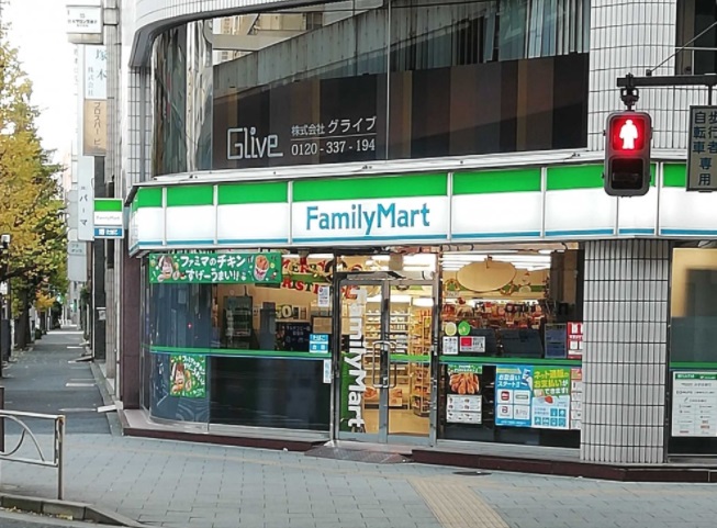 グラントゥルース神田岩本町 コンビニ