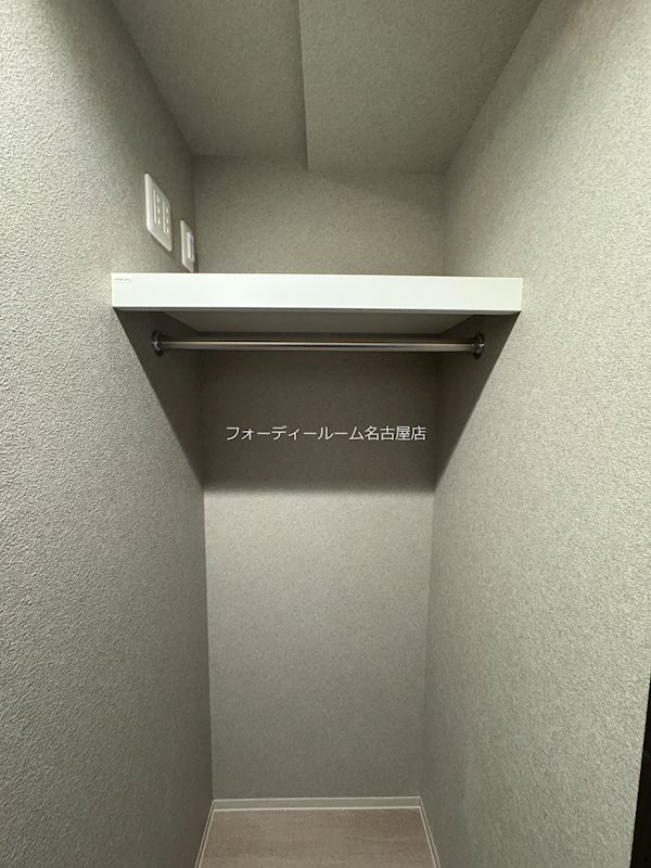 プレサンス　レイズ　千種今池 収納