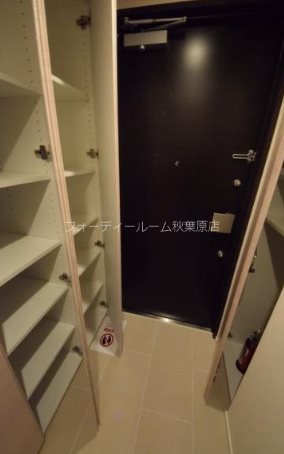 ザ・パークハビオ上野レジデンス 玄関