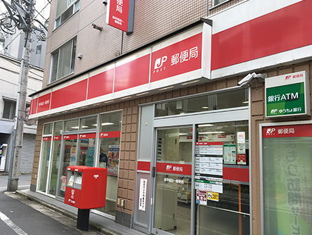 ＡＺＥＳＴ日暮里 郵便局