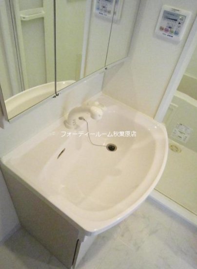 クロスレジデンス清澄白河 洗面所