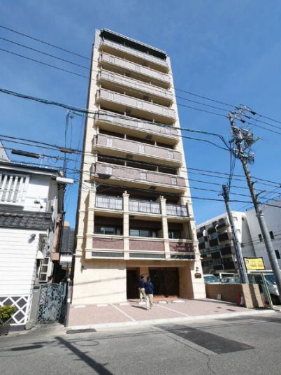 メイプルコート泉 外観