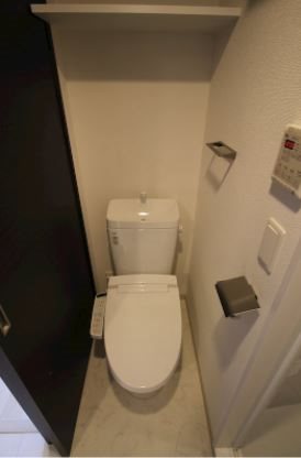エステムコート名古屋泉プラチナムゲート  トイレ