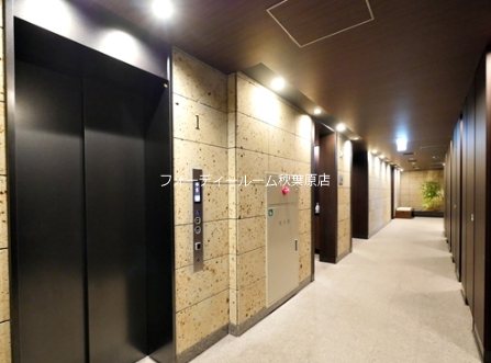 クレスト五番町 ロビー