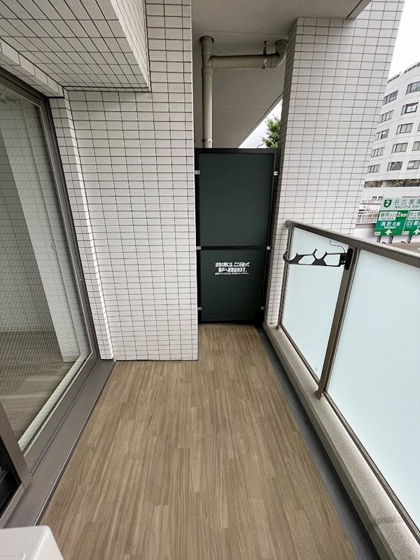 プレサンス ジェネ 千種内山Ⅱ ベランダ