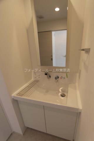 プラウドフラット外神田 洗面所