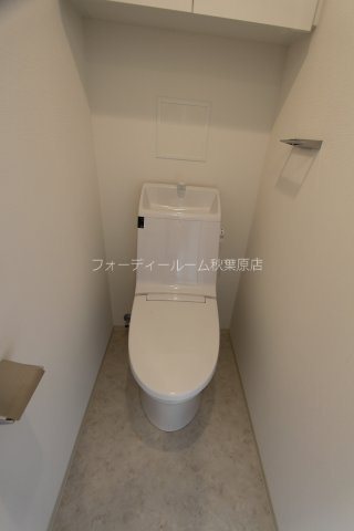 プラウドフラット外神田 トイレ