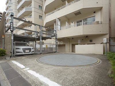 セントラルクリブ六本木Ⅱ 駐車場