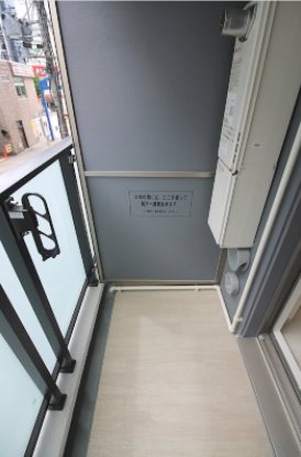 エステムコート名古屋黒川シャルマン ベランダ