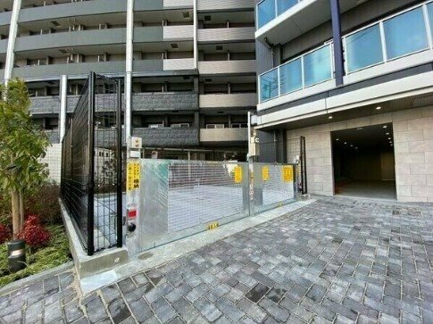 S-RESIDENCE葵Ⅱ 駐車場