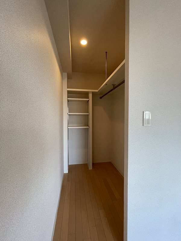 プレサンス名古屋ＳＴＡＴＩＯＮビジュ 収納