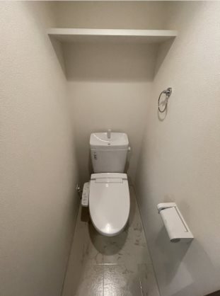 プレサンス千種アイル トイレ