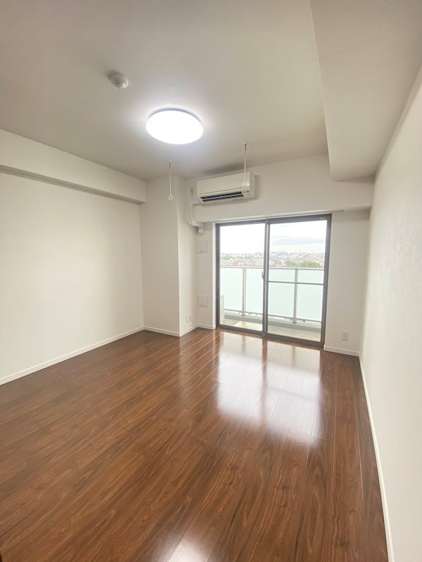 ＭＡＸＩＶ一之江 玄関