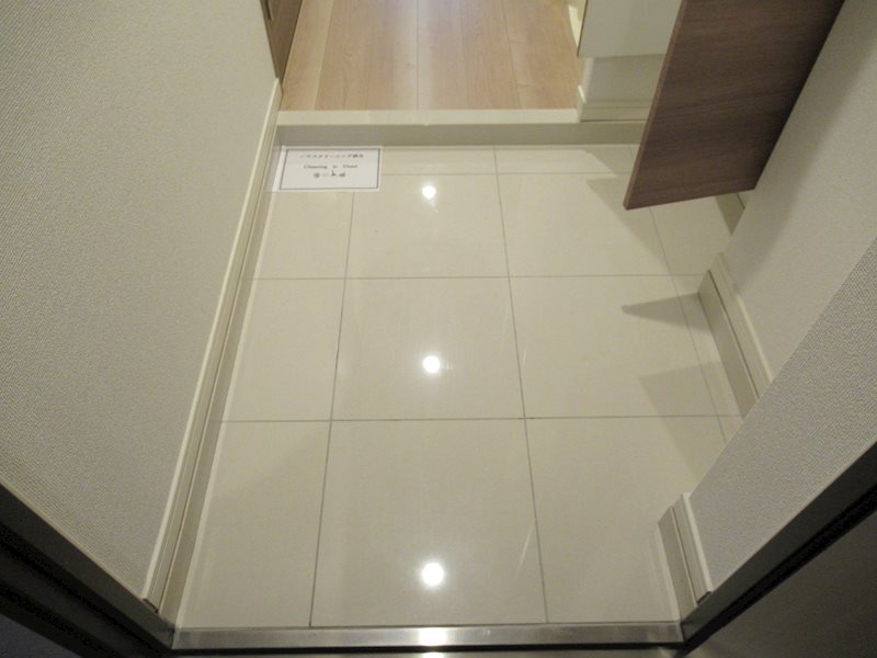 プレディアンスフォート田端 玄関