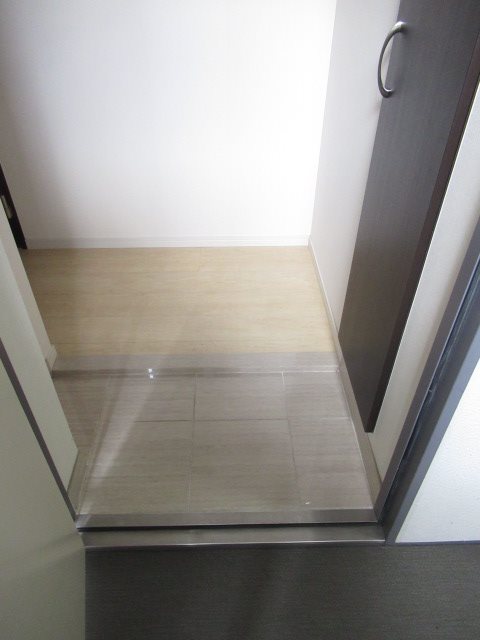 ＸＥＢＥＣ東日暮里Ⅱ 玄関