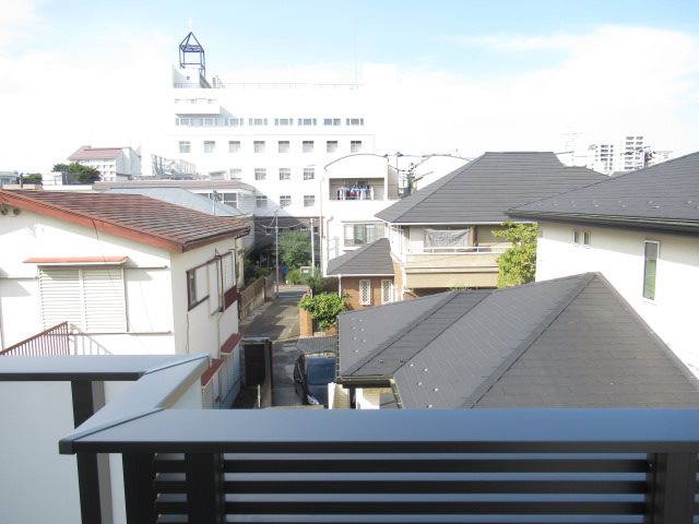 ＡＺＥＳＴ新江古田 ベランダ