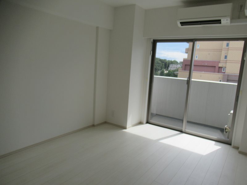 HY&amp;#39;s NORTH TOKYO RESIDENCE 玄関