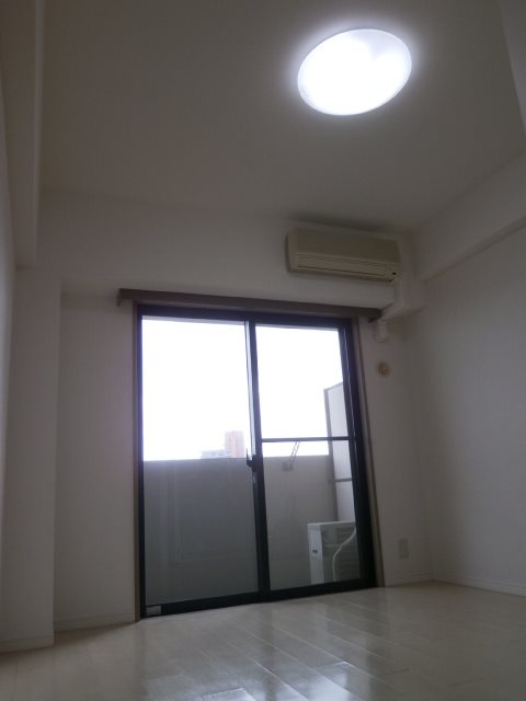 カスタリア船橋 玄関