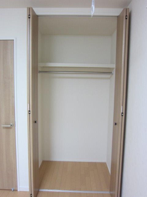 キャメル草加 収納