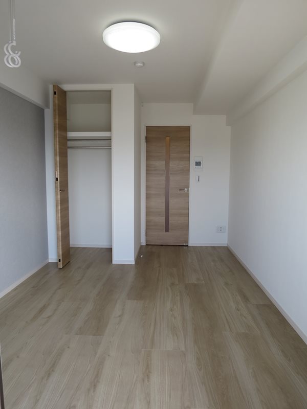 ＲＥＸＺＹ西川口ＡＺⅢ 玄関