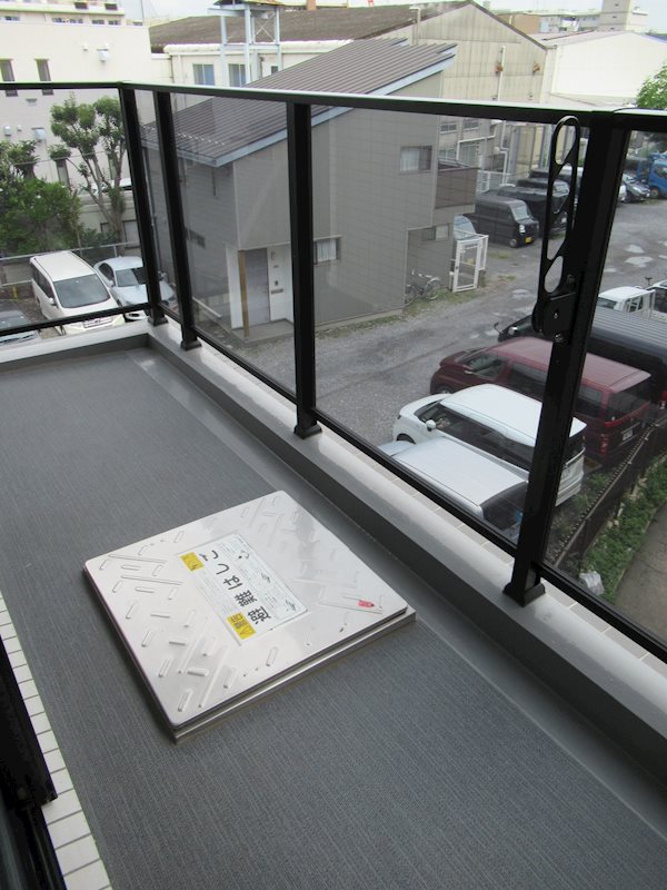 ＡＲＣＯＢＡＬＥＮＯ ＯＳＨＩＡＧＥ ＥＡＳＴ ベランダ